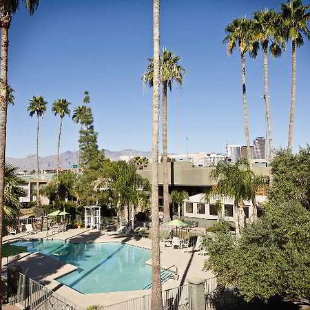 Riverpark Inn Tucson Exterior photo